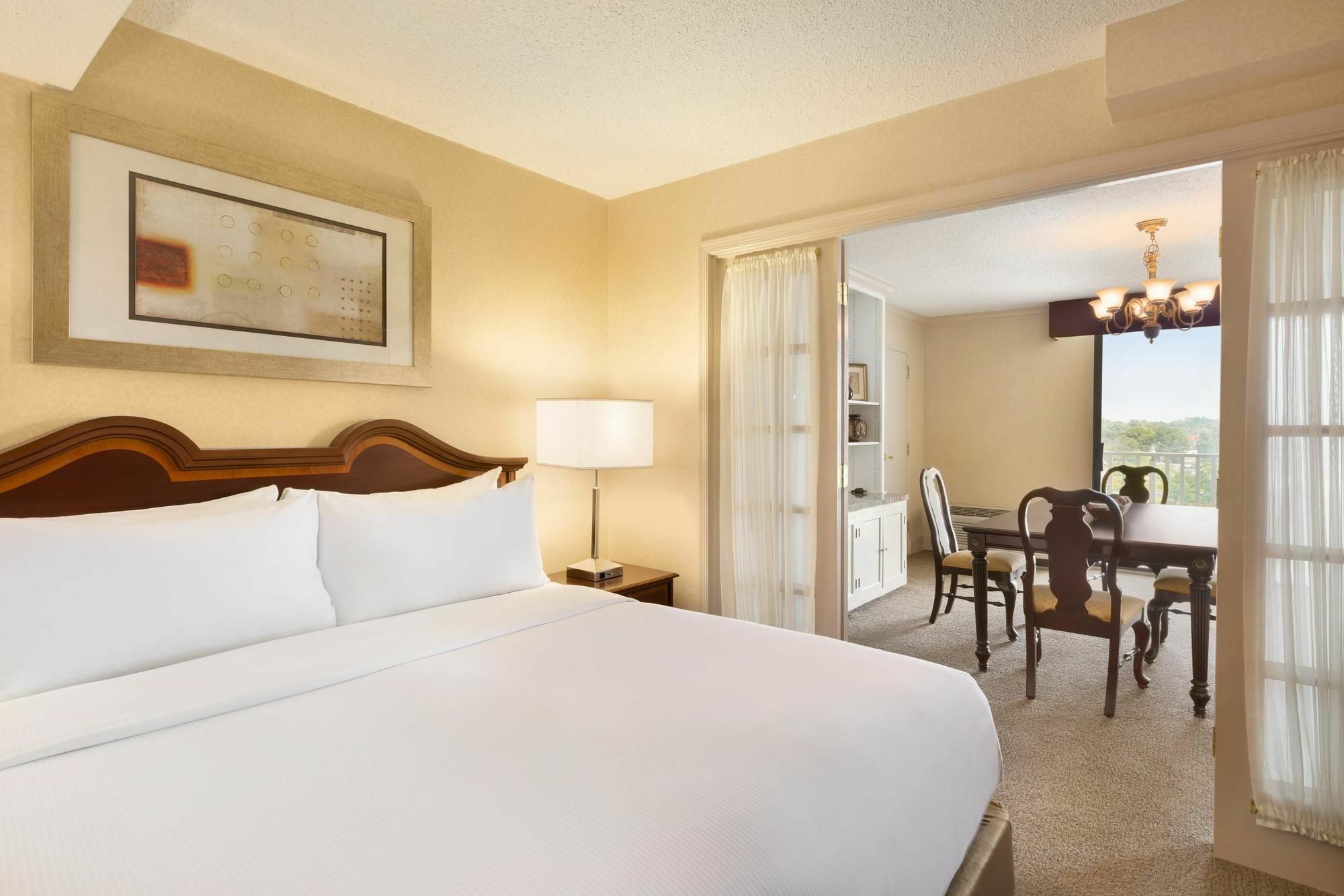 Doubletree By Hilton Washington Dc North/Gaithersburg Bagian luar foto